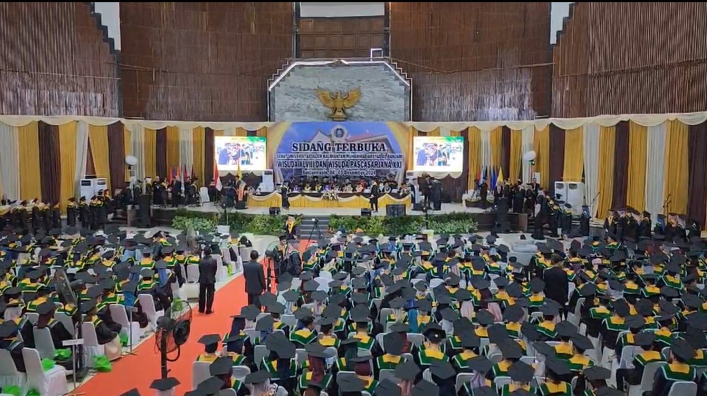 Wisuda Uniska MAB