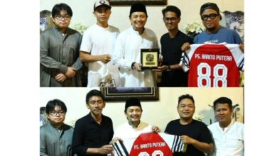 Manajemen Barito Putera, menggelar pertemuan dengan dua band lokal pencipta lagu untuk Barito Putera yakni Gank Sunday dan Ningrum