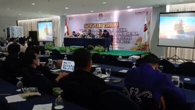 rapat pleno terbuka rekapitulasi hasil Pemilihan Umum Pilkada Bupati dan Wakil Bupati Banjar 2024