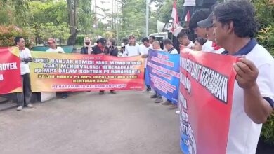 Unjuk Rasa di Gedung DPRD Banjar, KAKI Kalsel ‘Goyang’ Perjanjian Fee PT Baramarta