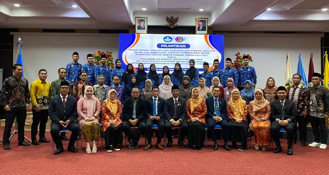 Poliban Lantik 14 ASN Baru dan Isi Jabatan Ketua Jurusan Administrasi Bisnis