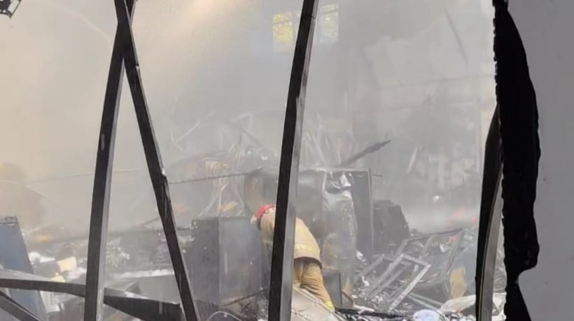 Gedung Rektorat ULM Banjarmasin Terbakar