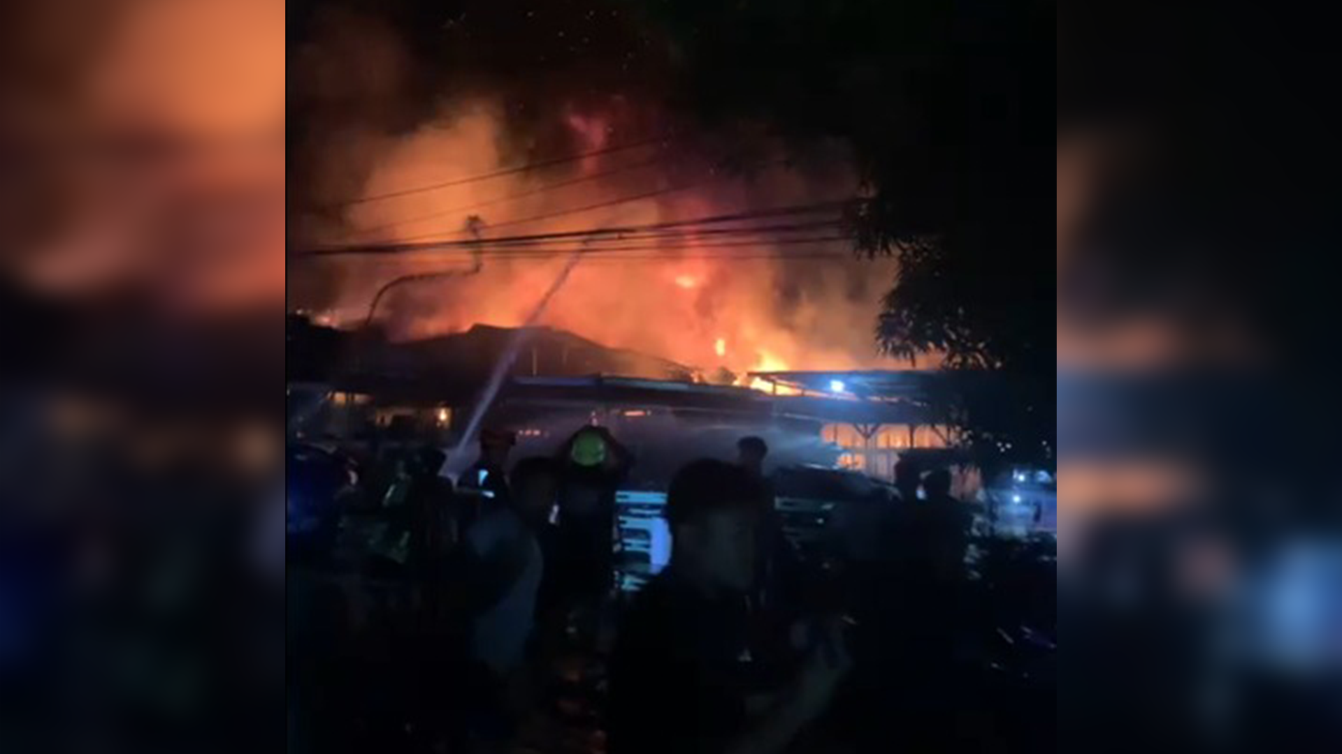 Gudang Jual Beli Kayu Bekas Di Lingkar Dalam Selatan Banjarmasin ‘Jadi Arang’