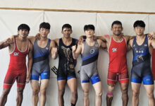 BERFOTO - Pegulat Indonesia asal Kalsel, Fahriansyah (dua dari kanan foto).