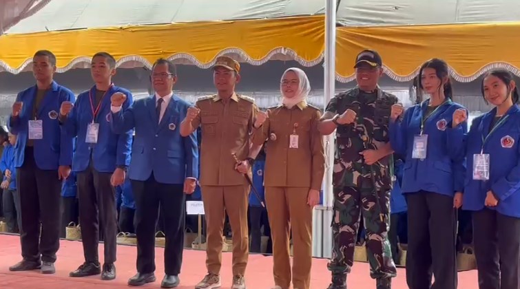 Gubernur dan Wali Kota Ajak Maba Poliban Aktif Berkegiatan di Kampus