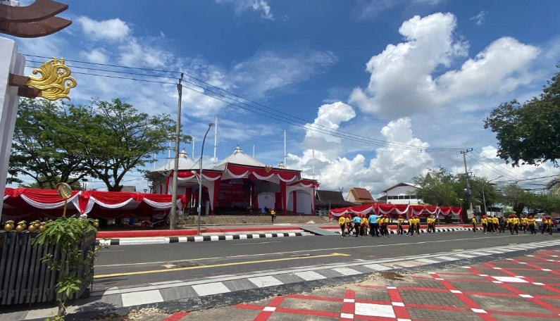 Kantor Pemko ‘Bersolek’ Sambut HUT ke-80 RI