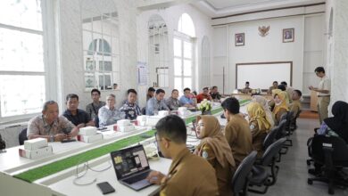 Komisi II Belajar Strategi Tarik Investor ke DPMPTSP Jatim