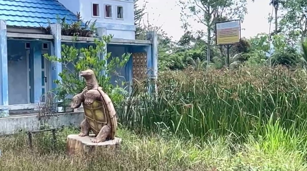 Objek Wisata Selanjung Sungai Biyuku Terbengkalai