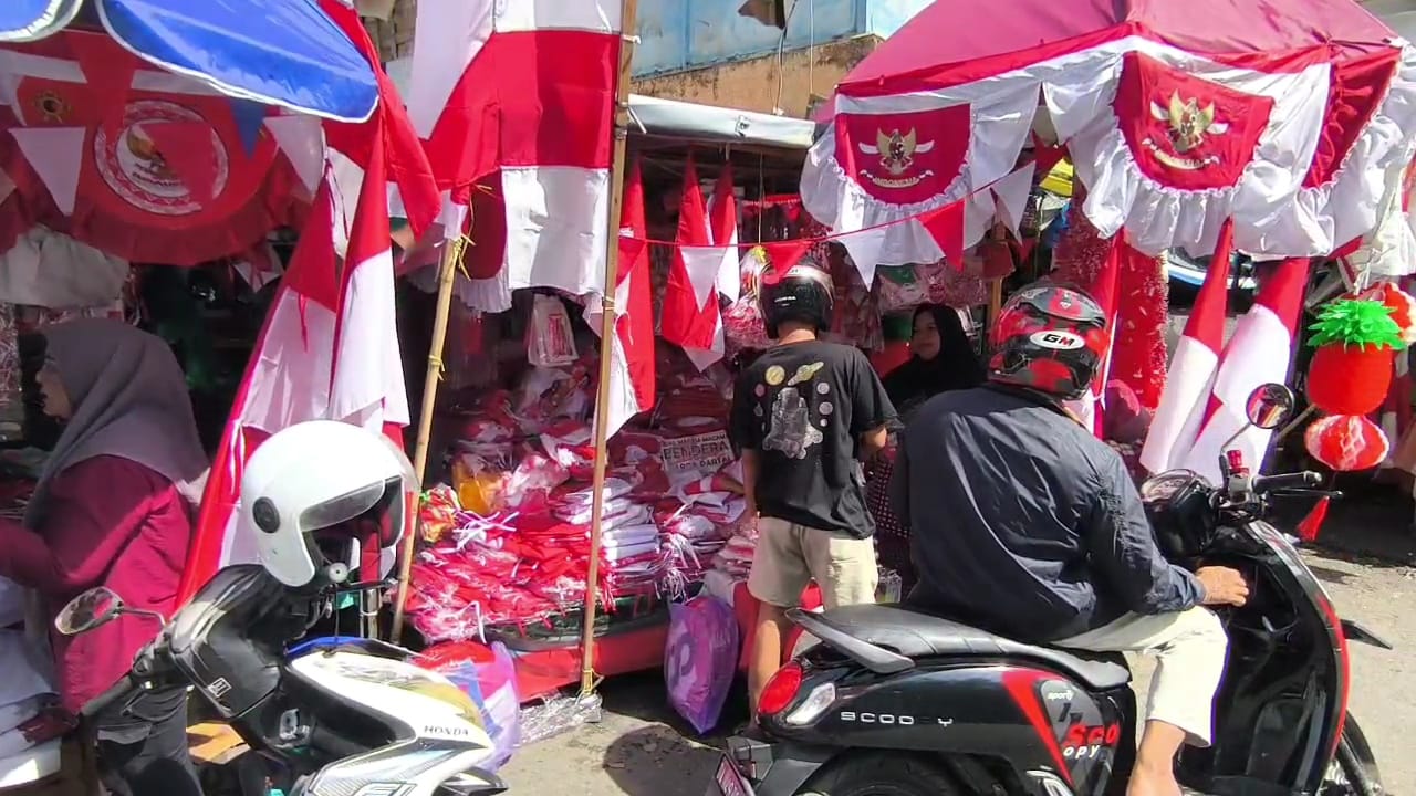 Pedagang Tak Berani Jual Bendera One Piece