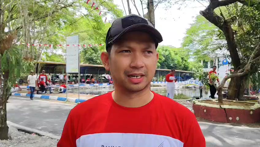 Ketua DPRD Kota Banjarmasin, Rikval Fachruri