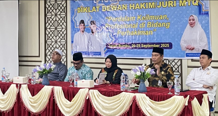 https://mc.tanahbumbukab.go.id/diklat-dewan-hakim-mtq-tanah-bumbu-tahun-2025/