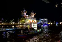 Jukung Hias Tanglong Hiasi Sungai Martapura