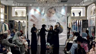 Kemaja Satin, Busana Pilihan Wanita Karir di Pelatihan Musim