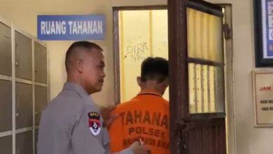 Mahmud Meninggal dengan Luka Tikam di Dada