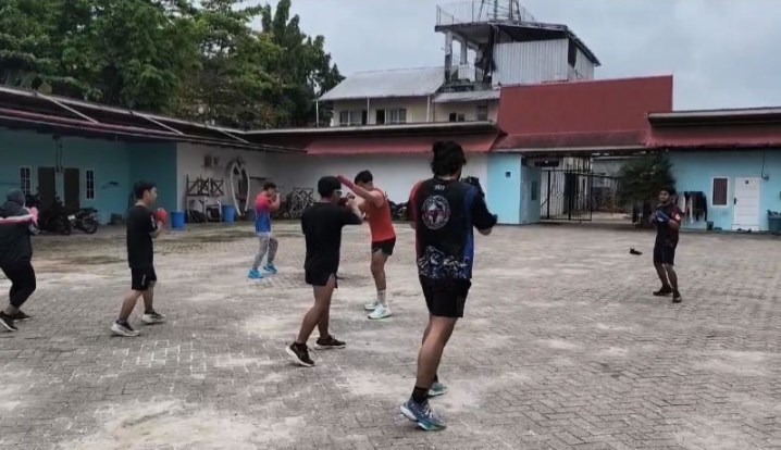 Tim Muay Thai Banjarmasin Keluhkan Peralatan Kurang Memadai