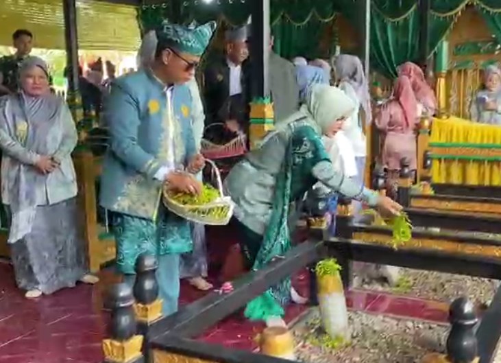 Wali Kota Ziarah ke Makam Sultan Suriansyah