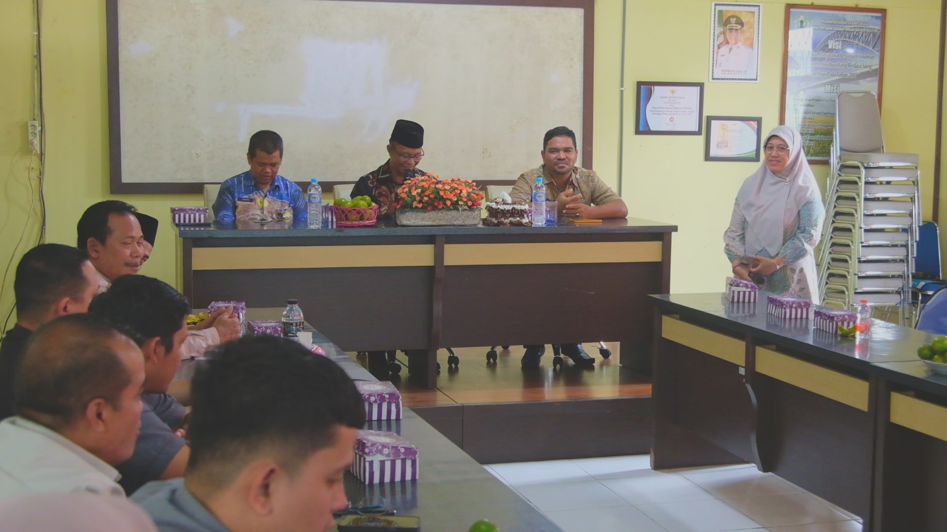 Dewan Upayakan Peningkatan Taraf Hidup Petani Tanbu Lewat Kelapa Dalam & Genjah