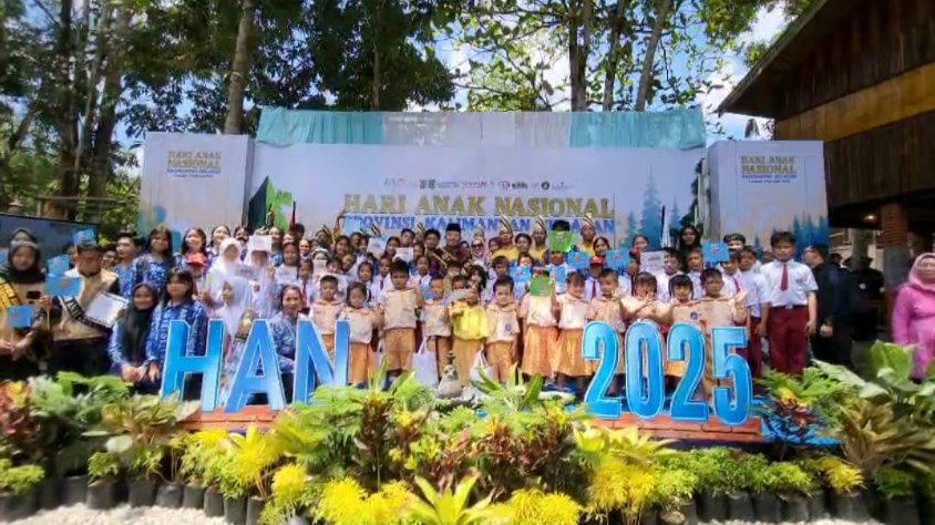 HAN 2025 Kalsel, Gubernur dan Bupati HSS Jadi Ayah Forum Anak Daerah