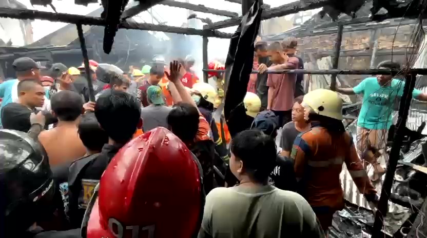 3 Korban Tewas Akibat Kebakaran Dievakuasi ke RSUD Ulin Banjarmasin