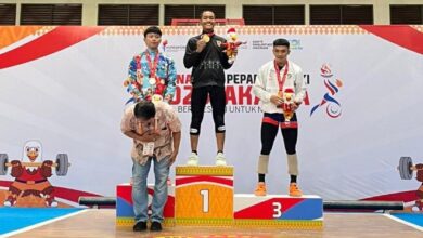 Rafiq Al Bukhrory Rebut Dua Medali Angkat Besi