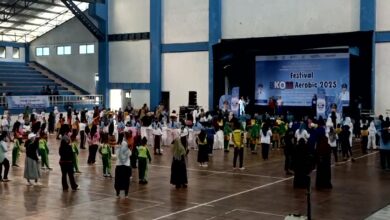 Ratusan Peserta Ikuti Festival BKOM Aerobic 2025 di GOR Rudy Resnawan