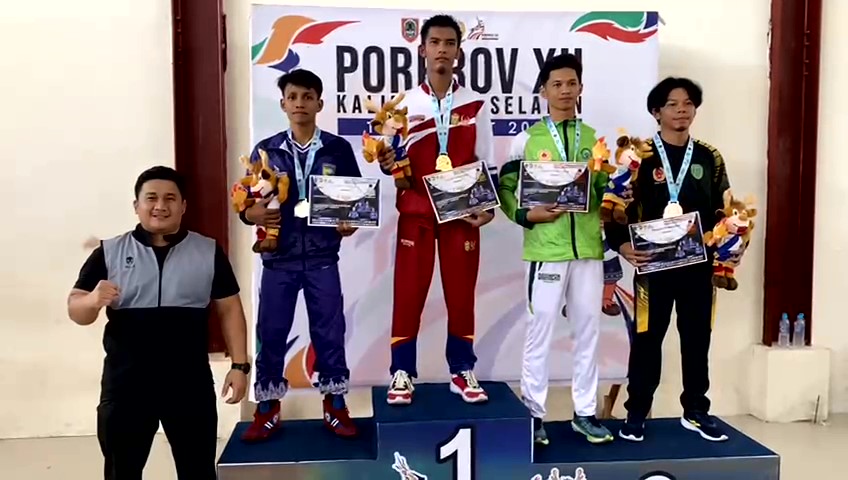 Sabet 11 Emas dari 22 Nomor, Tim Sambo Banjarmasin Juara Umum