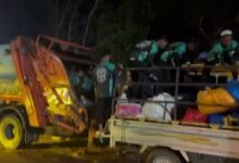 DLH Banjarmasin Ikut ‘Petik’ Sampah di Lokasi Haul