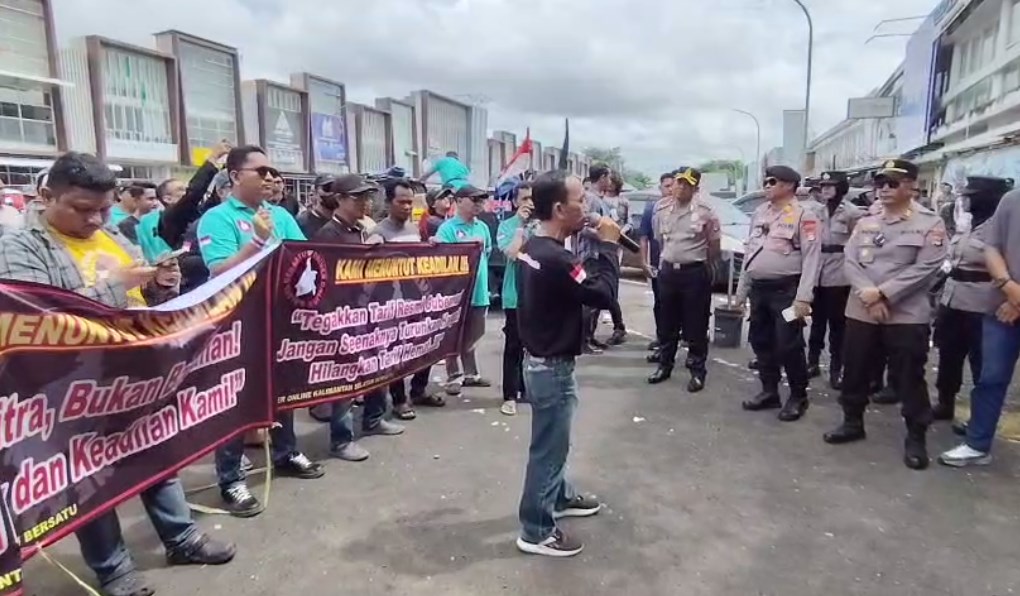 Tuntut Penyesuaian Tarif, Driver Online di Kalsel Gelar Aksi Demo