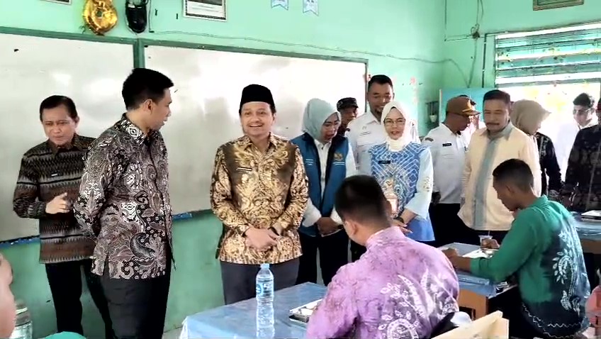 Wamendagri apresiasi pelaksanaan MBG di Kalsel