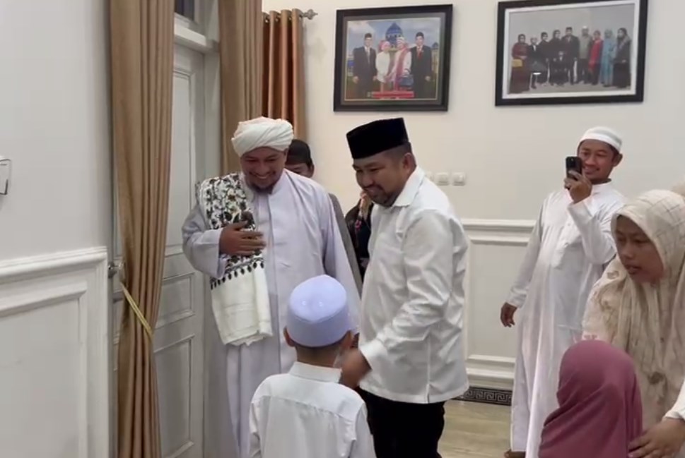 Bang Dhin Peringati Isra Mi’raj Bersama Santri Ponpes Al Fikrah KCG