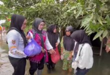DWP Kalsel Salurkan Bantuan Sembako dan Uang Tunai untuk Korban Banjir