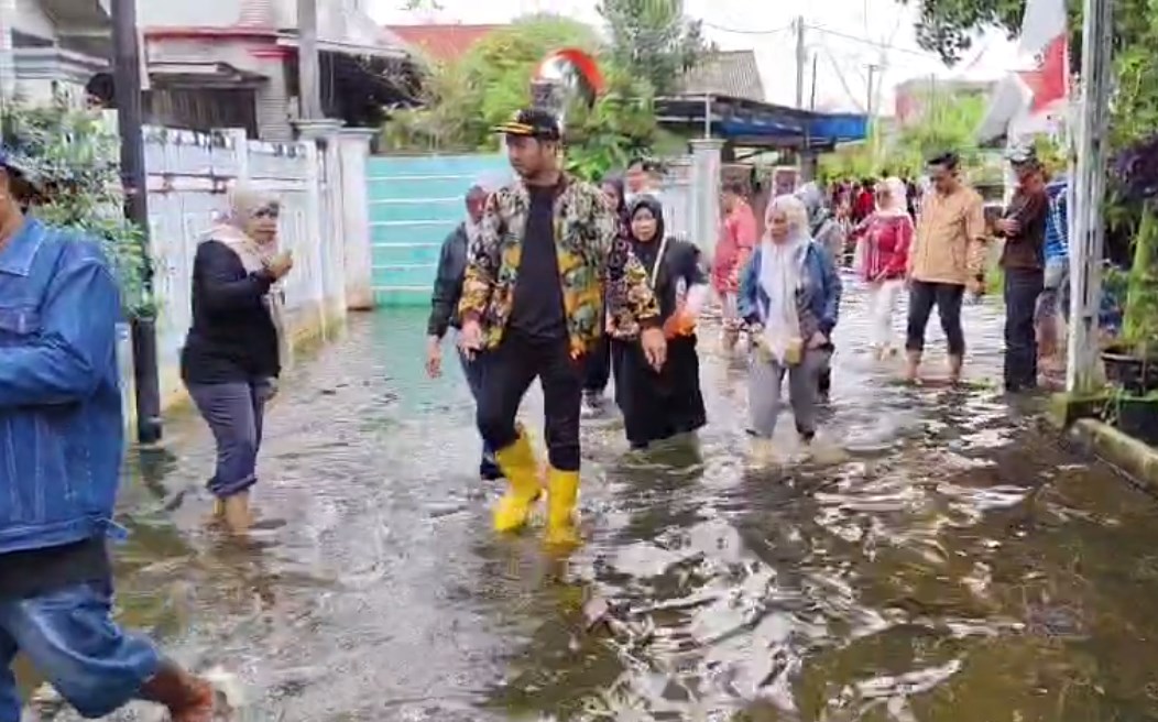 Dapat Kunjungan DPRD, Warga Sungai Andai Minta Bukti dan Solusi untuk Atasi Banjir