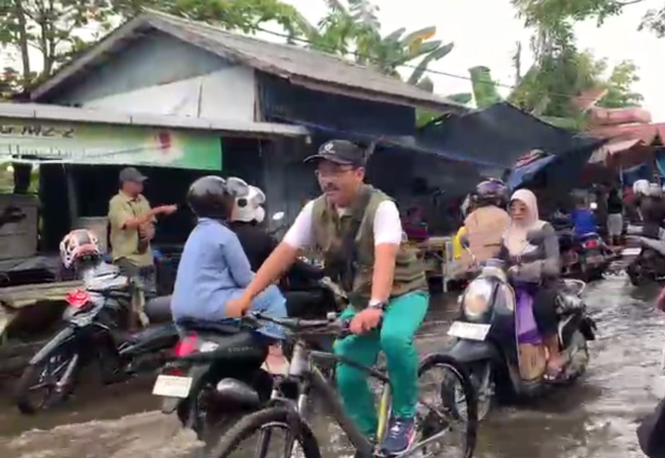 Legislator Banjarmasin Tinjau Banjir, Dapati Sungai ‘Buntu’