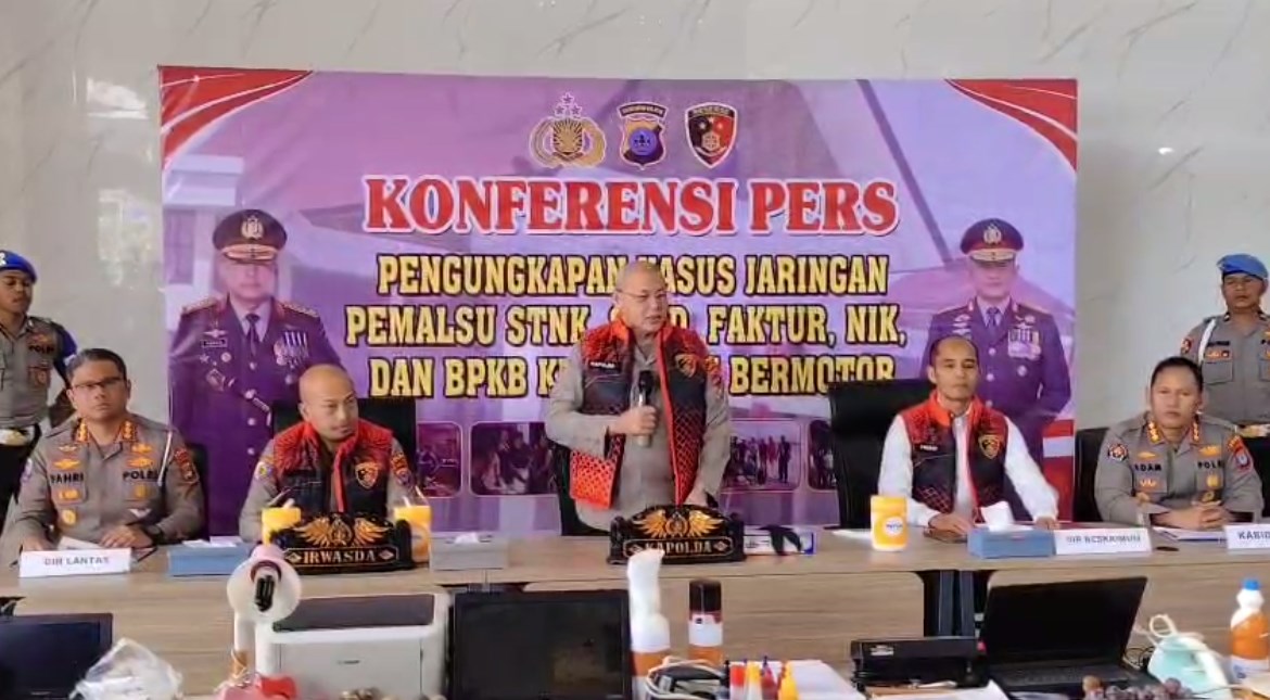 Polda Kalsel Bongkar Jaringan Pemalsuan Dokumen Kendaraan Lintas Provinsi