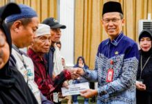 Baznas Banjarbaru Salurkan Santunan Zakat Bagi 1.500 Mustahik