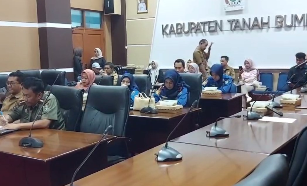 DPRD Tanah Bumbu Bahas Banjir Sarigadung KM 06