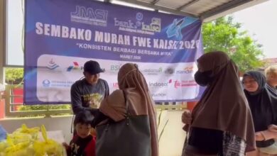 Warga Andai Jaya Persada Terbantu Paket Sembako Murah Rp 25 Ribu