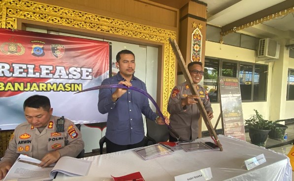 Polisi Amankan Terduga Penganiayaan di Sungai Andai