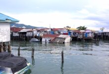 Rumah Roboh Di Pelabuhan 4 Serangkai