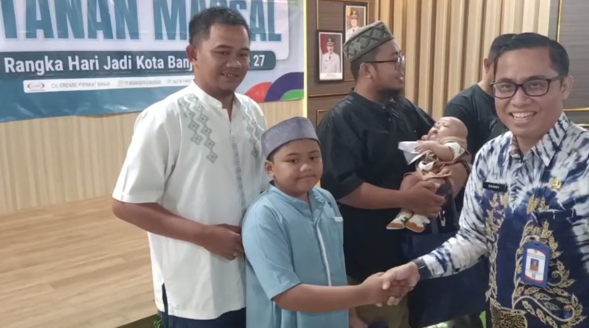 Puluhan Anak Ikuti Khitanan Massal di RSD Idaman