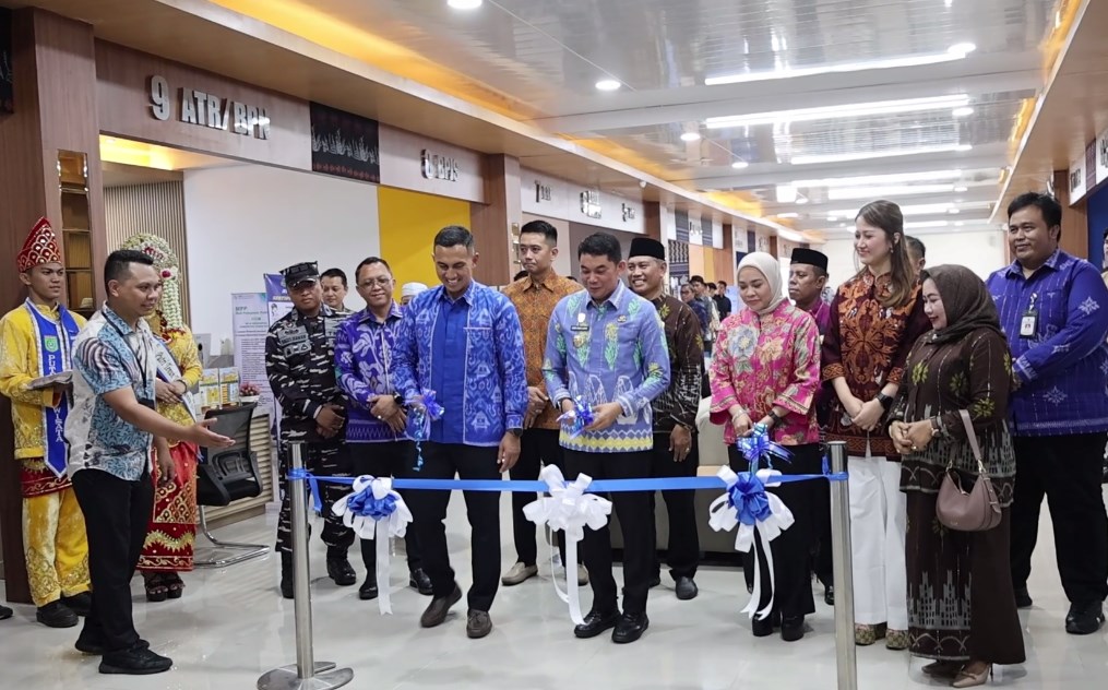 Andi Rudi Latif Resmikan MPP, Dorong Pelayanan Cepat dan Investasi Daerah