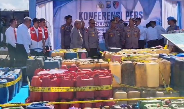 Kapolda Kalsel Tegaskan Penertiban Antrean Solar, Propam Diminta Tindak Oknum Pungli