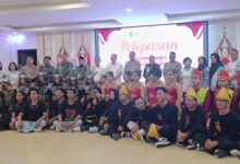 Kuala Kapuas Lepas 105 Kontingen ke Festival Budaya Isen Mulang