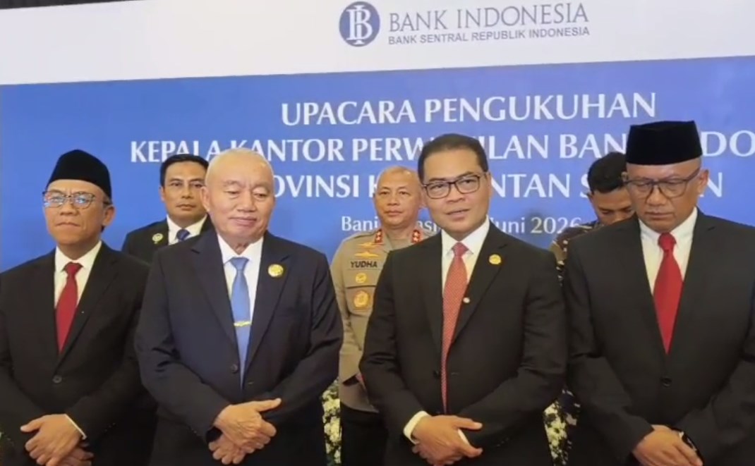 Kepala BI Kalsel Baru Dikukuhkan, Gubernur Minta Perkuat Pengendalian Inflasi