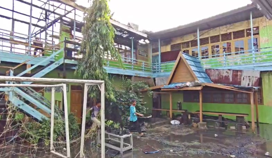 Kebakaran S Parman Hanguskan 18 Kelas dan 2 Ruang Lab MA dan MTs Muhammadiyah 1
