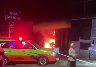Apotek di Teluk Tiram Darat Banjarmasin Dilahap Api