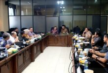 DPRD Jambi Dalami Penyusunan Perda Ekonomi Kreatif ke Rumah Banjar