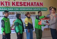Polres Banjarbaru Bersama Ojol Gelar Donor Darah dan Pemeriksaan Kesehatan