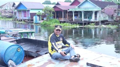 Demi Warga Danau Panggang, Supian HK Kawal Langsung Pengerukan Sungai