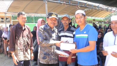 H. Jahrian Bantu Korban Kebakaran Desa Tabukan Raya